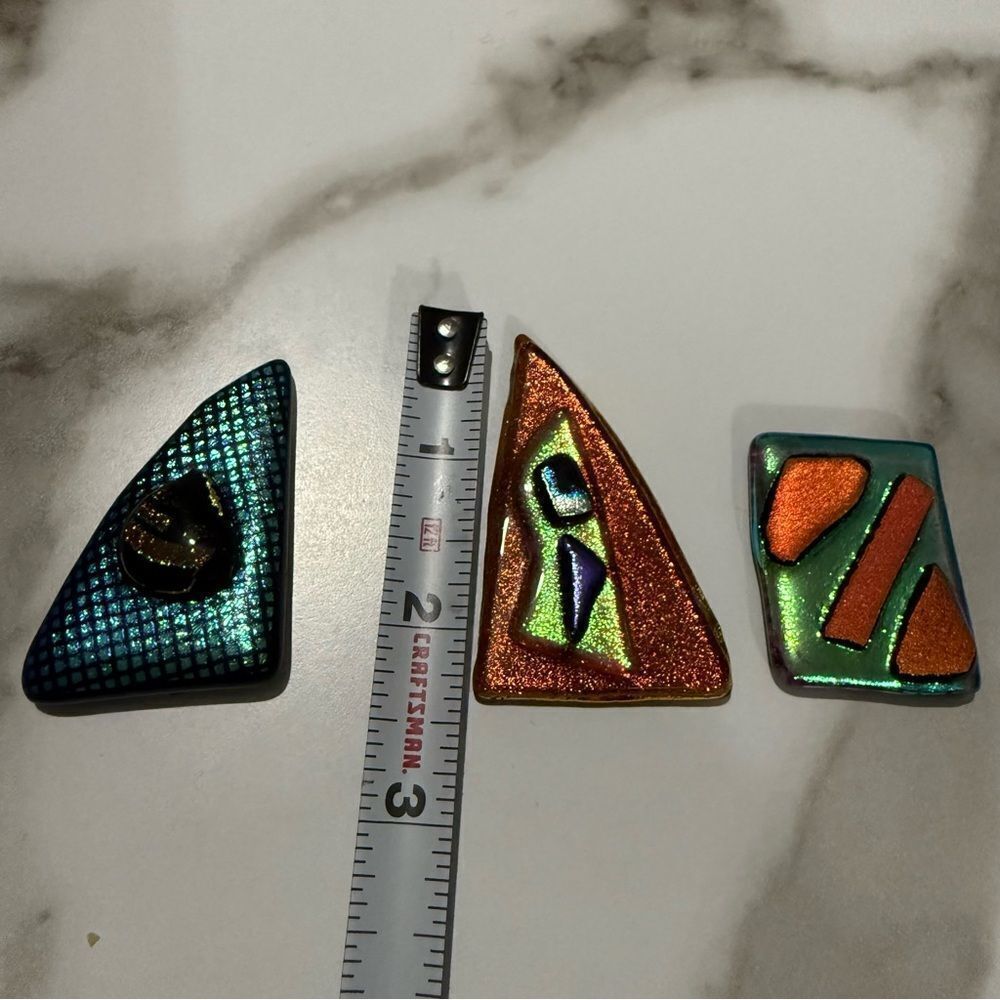 DICHROIC FUSED GLASS PINS – SET OF 3 ABSTRACT STATEMENT PIECES 🎨💫 - Picture 12 of 17